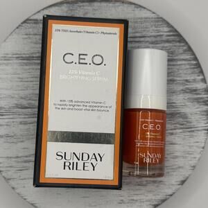Sunday Riley CEO 15% Vitamin C Brightening Serum .5 oz/15 ml Brand New in Box
